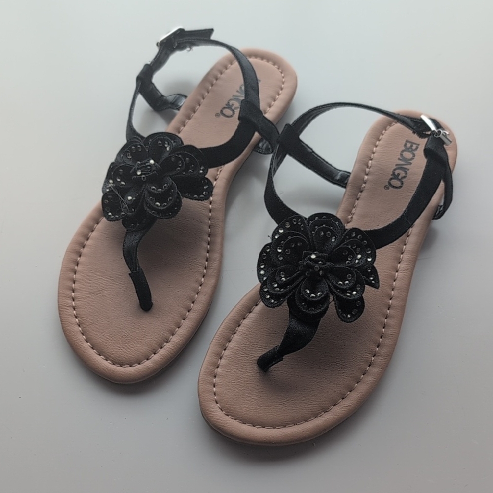 BONGO Black Sandals with Floral Design New!